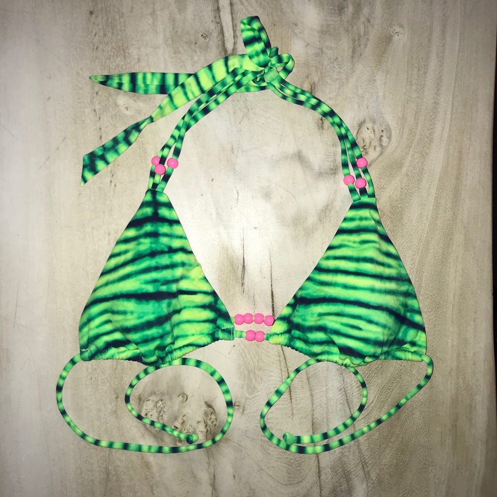 Victoria’s Secret bikini top